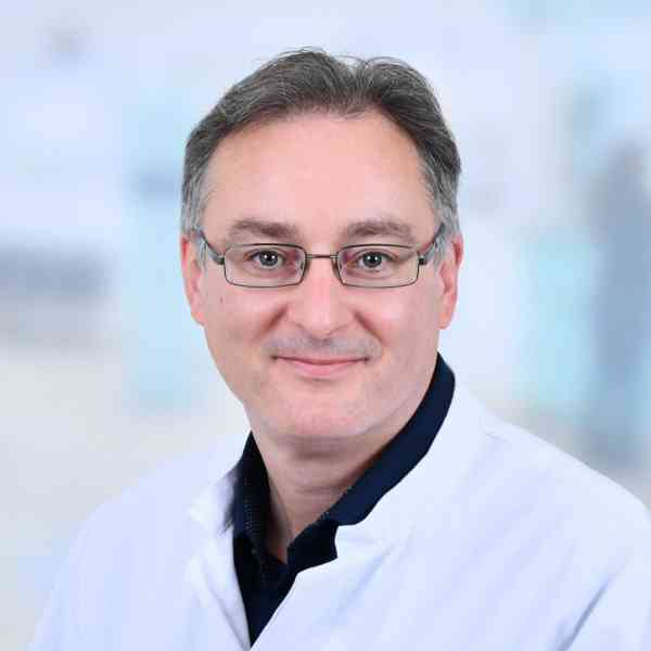 Dr. med. Arkadiy Radzikhovskiy