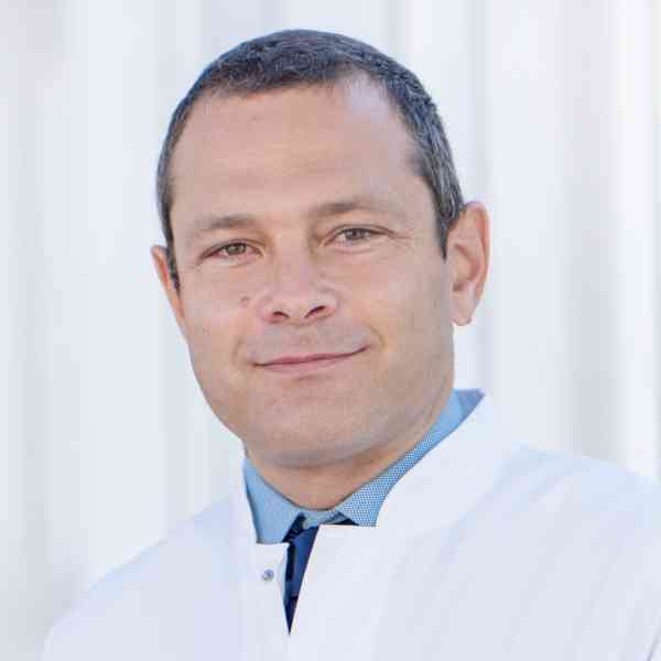 Dr. med. Robert Stumpf